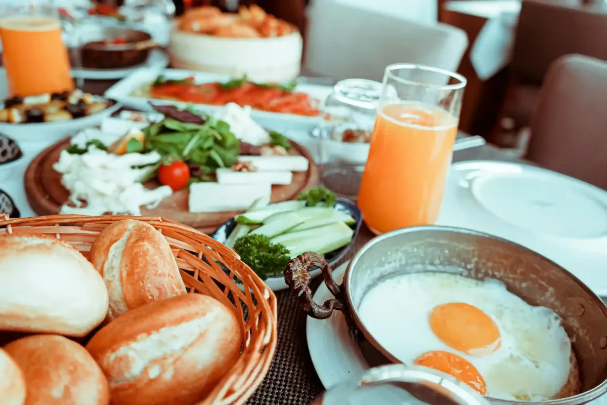 Pomysły na zdrowe śniadanie – Odkryj różnorodność smaków i wartości odżywczych!